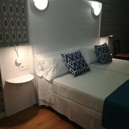 Xaine Park Hotel