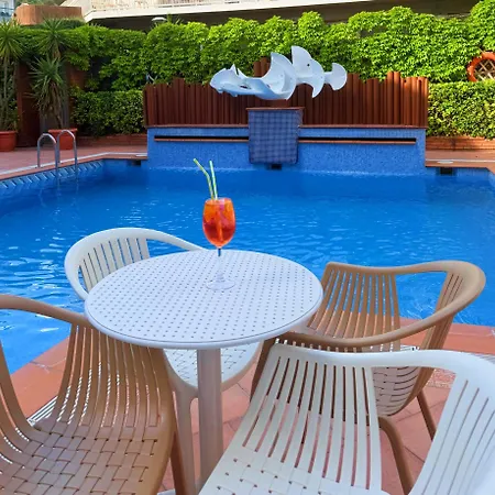 Hotel Xaine Park 4*