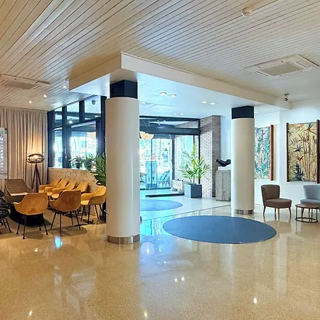 Hotel Xaine Park 4*